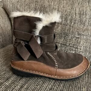 NWOT Sorel Tootega Faux Fur Lined Brown Suede Leather Winter Boots- 8